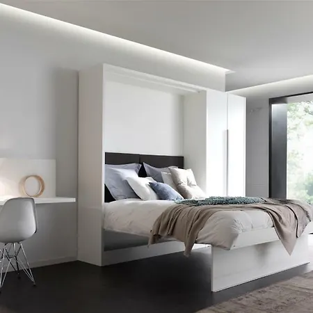 Belopale @ La Belle Epoque *