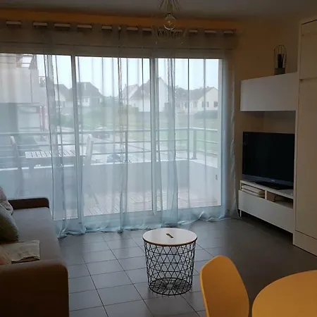 Belopale @ La Belle Epoque